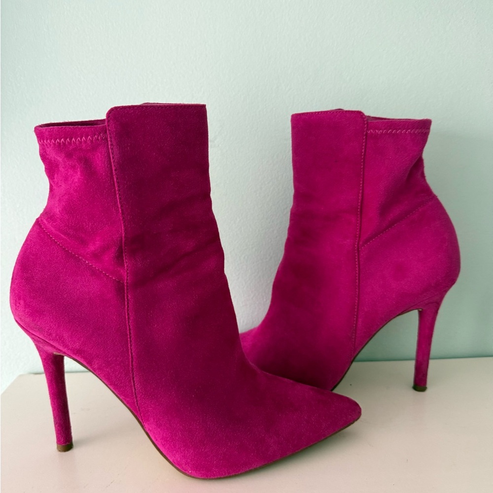 Jessica Simpson Fuchsia Ankle Boots